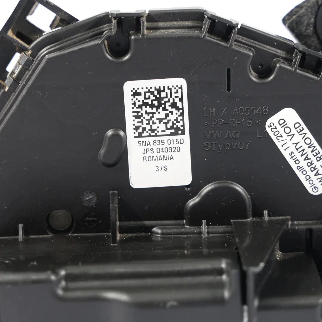 Mecanismo De Bloqueo Puerta Trasera Izquierda para Volkswagen Tiguan AX1 con número de pieza 5NA839015D Volkswagen Tiguan AX1 Mecanismo De Bloqueo Puerta Trasera Izquierda - SKU 5NA839015D - Número de pieza 5NA839015D