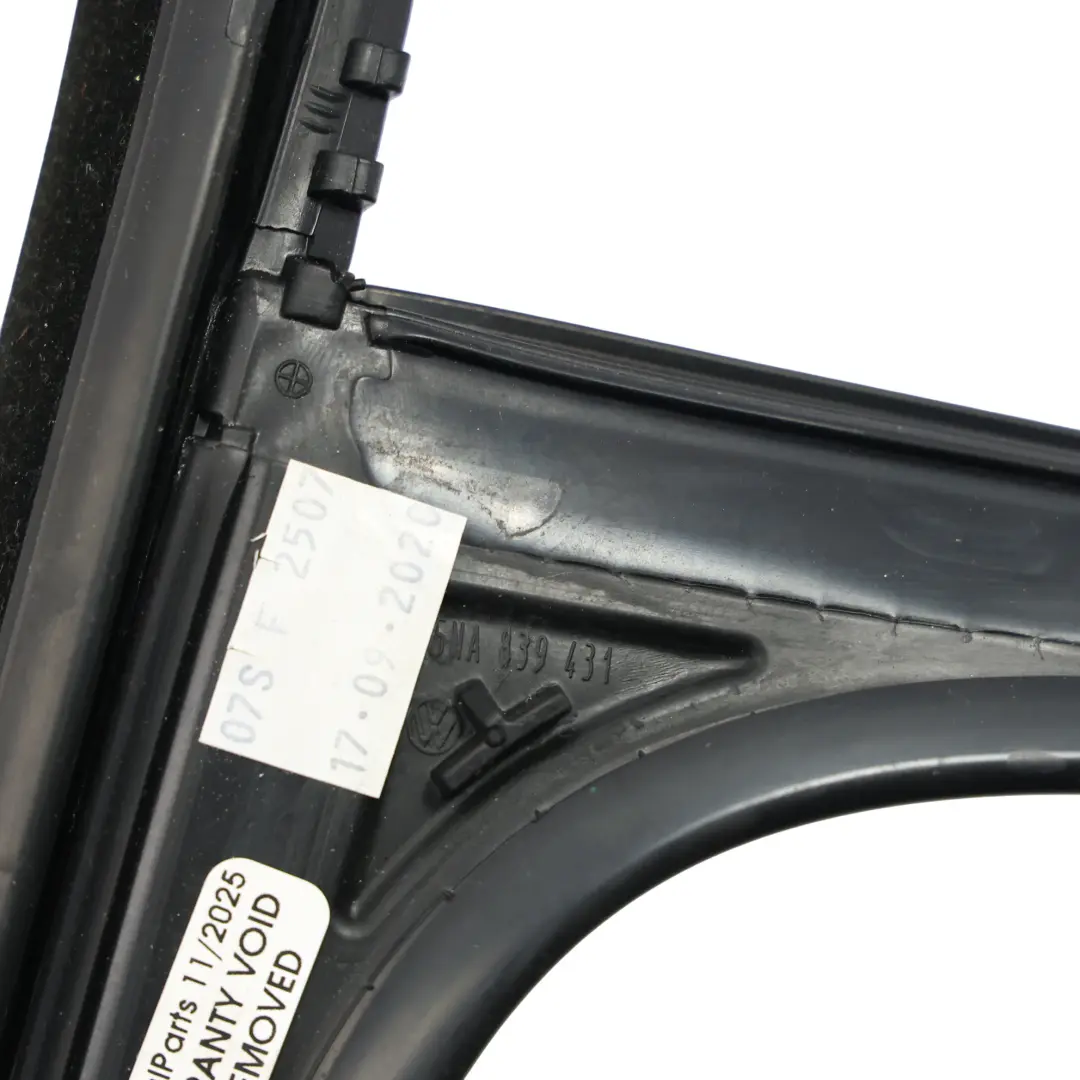 VW Volkswagen Tiguan AX1 Türfensteröffnung Dichtung Hinten Links - SKU 5NA839431F - Teilenummer 5NA839431F
