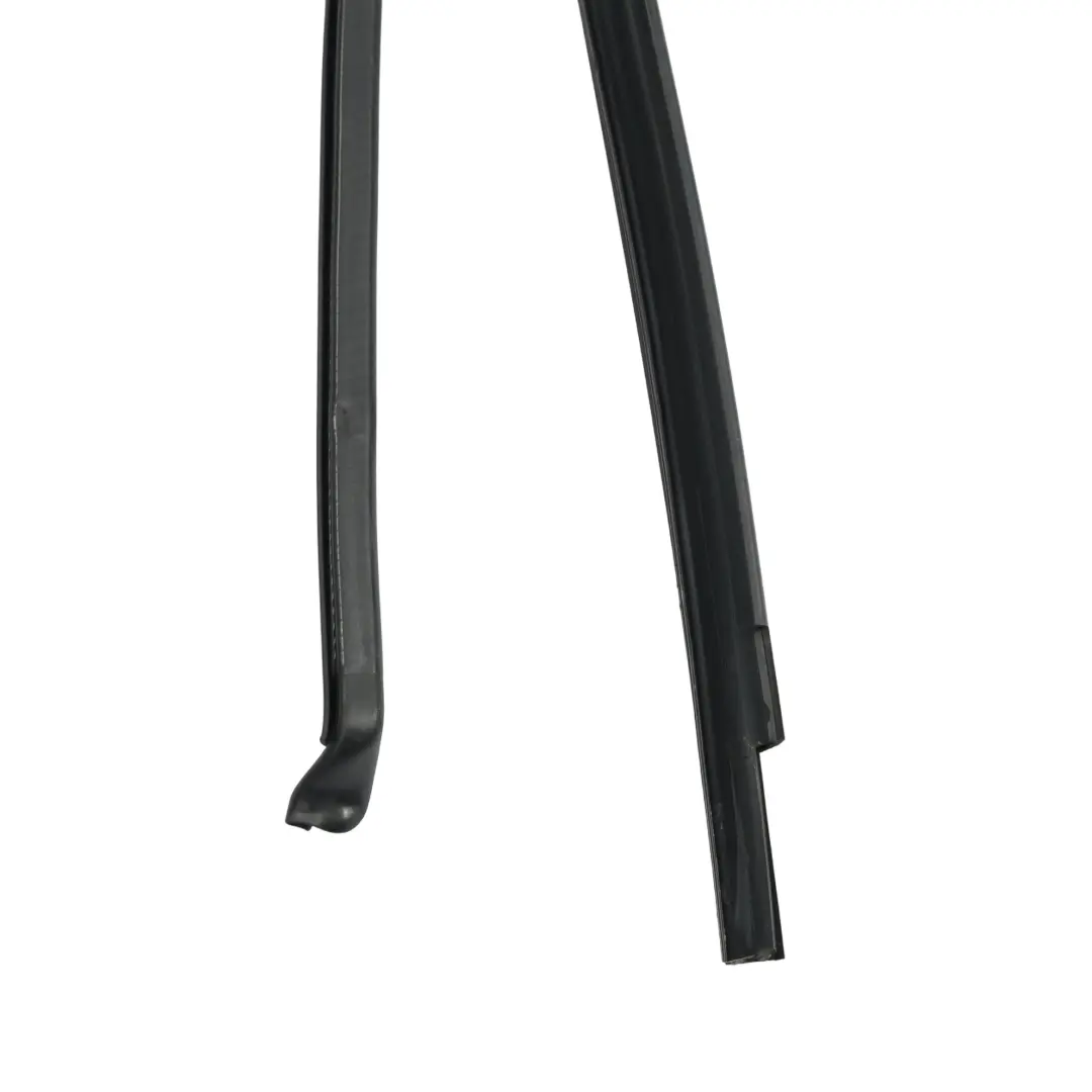 Mk2 AX1 Joint De Guide Vitre De Porte Arrière Droite 5NA839432 pour Volkswagen Tiguan à propos du numéro de pièce 5NA839432F Volkswagen Tiguan Mk2 AX1 Joint De Guide Vitre De Porte Arrière Droite 5NA839432 - SKU 5NA839432F - Numéro de pièce 5NA839432F