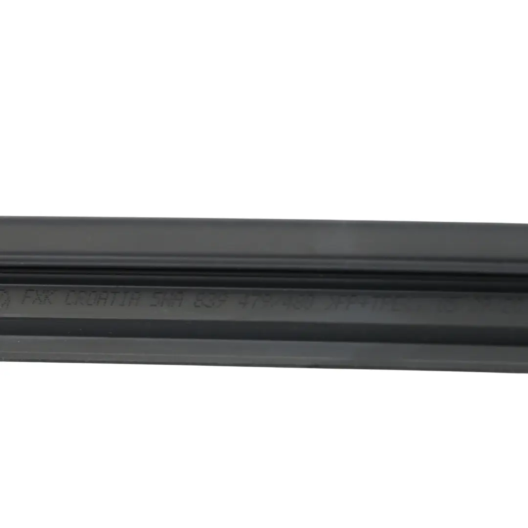 Türfenster Blende Dichtung Innen Hinten Links für Volkswagen VW Tiguan AX1 mit Teilenummer 5NA839479 Volkswagen VW Tiguan AX1 Türfenster Blende Dichtung Innen Hinten Links - SKU 5NA839479 - Teilenummer 5NA839479