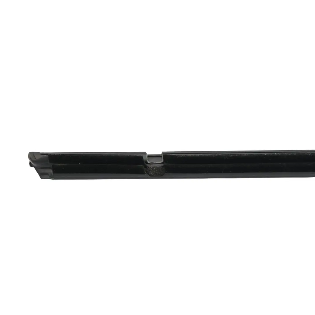 VW Tiguan AX1 Joint D'Ouverture De Vitre De Portière Arrière Droit - SKU 5NA839480 - Numéro de pièce 5NA839480