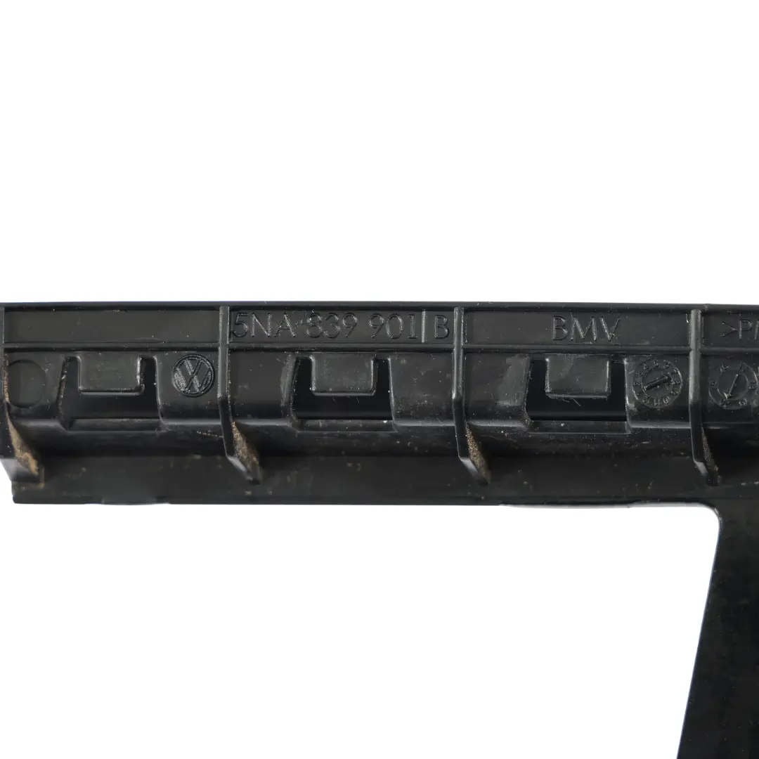 Puerta Trasera B Columna Embellecedor Listón Izquierdo para VW Tiguan AX1 con número de pieza 5NA839901B VW Tiguan AX1 Puerta Trasera B Columna Embellecedor Listón Izquierdo - SKU 5NA839901B - Número de pieza 5NA839901B