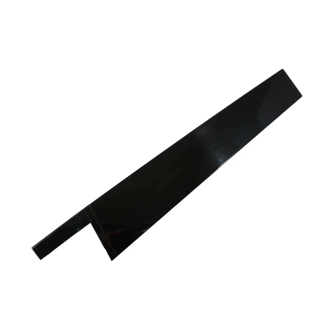 Garniture Extérieure Montant B Porte Arrière Droite pour VW Tiguan AX1 à propos du numéro de pièce 5NA839902B VW Tiguan AX1 Garniture Extérieure Montant B Porte Arrière Droite - SKU 5NA839902B - Numéro de pièce 5NA839902B