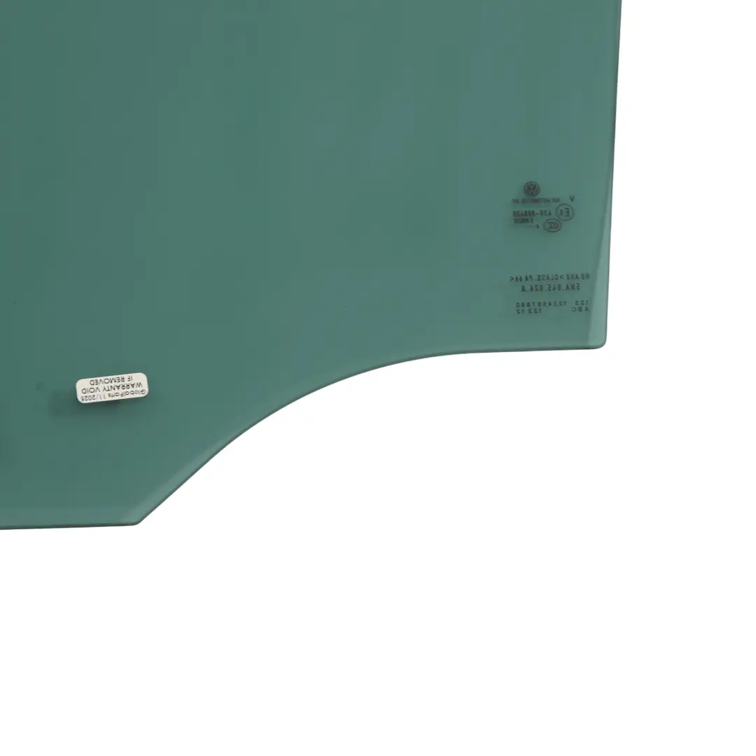 Mk2 AX1 Vetro Finestrino Della Porta Posteriore Destro per VW Tiguan con numero di parte 5NA845026A VW Tiguan Mk2 AX1 Vetro Finestrino Della Porta Posteriore Destro - SKU 5NA845026A - Numero di parte 5NA845026A