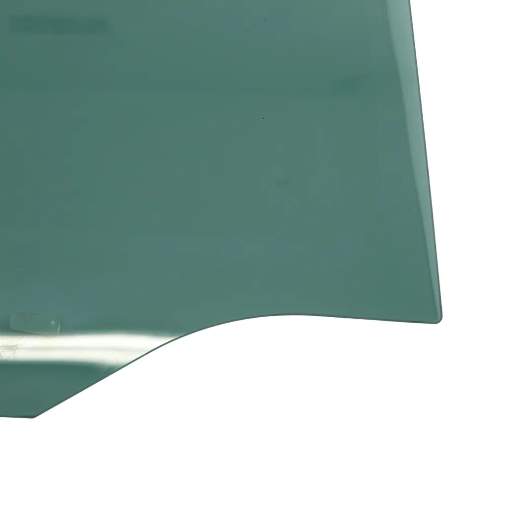 Mk2 AX1 Vitre De Porte Arrière Droite pour Volkswagen Tiguan à propos du numéro de pièce 5NA845026A Volkswagen Tiguan Mk2 AX1 Vitre De Porte Arrière Droite - SKU 5NA845026A - Numéro de pièce 5NA845026A