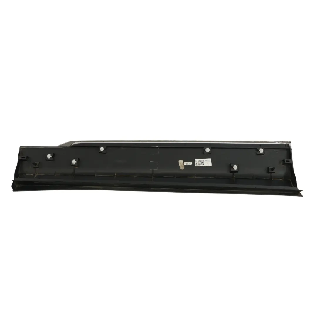 Listwa Dolna Drzwi Prawy Przód do Volkswagen Tiguan AX1 o numerze 5NA854940P Volkswagen Tiguan AX1 Listwa Dolna Drzwi Prawy Przód - SKU 5NA854940P - Numer Części 5NA854940P