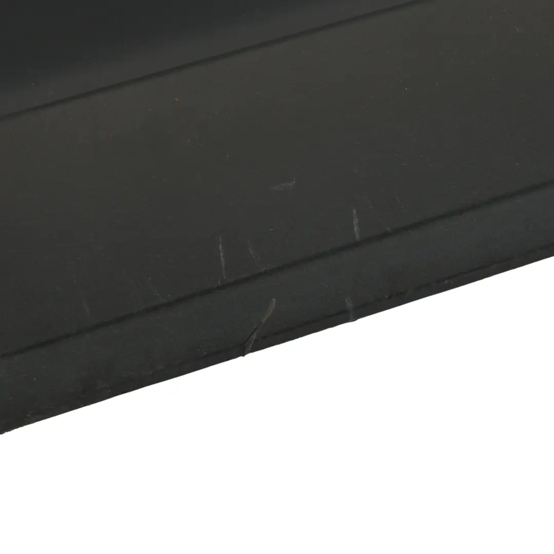 Striscia Rivestimento Inferiore Porta Anteriore Destra per Volkswagen Tiguan AX1 con numero di parte 5NA854940P Volkswagen Tiguan AX1 Striscia Rivestimento Inferiore Porta Anteriore Destra - SKU 5NA854940P - Numero di parte 5NA854940P