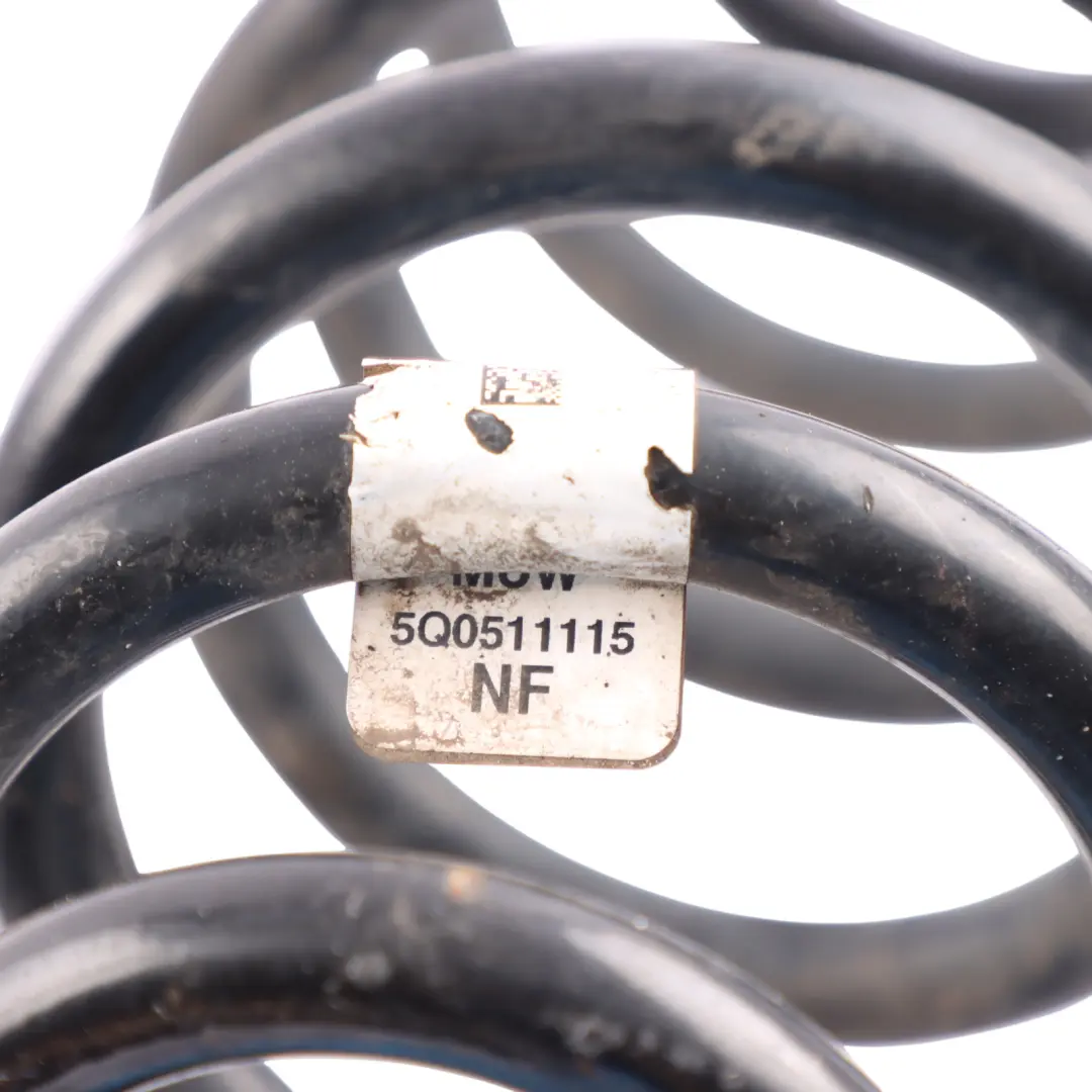 Sprężyna Zawieszenia Lewe Prawe do Audi S3 8V o numerze 5Q0511115NF Audi S3 8V Sprężyna Zawieszenia Lewe Prawe - SKU 5Q0511115NF - Numer Części 5Q0511115NF