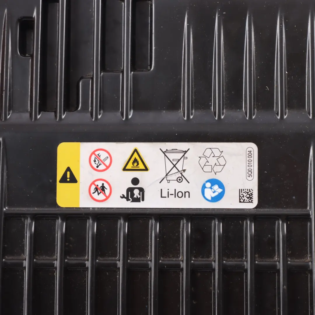 Volkswagen Golf VII Auxiliary Battery Start Stop Control Module - SKU 5Q0915089 - Part number 5Q0915089