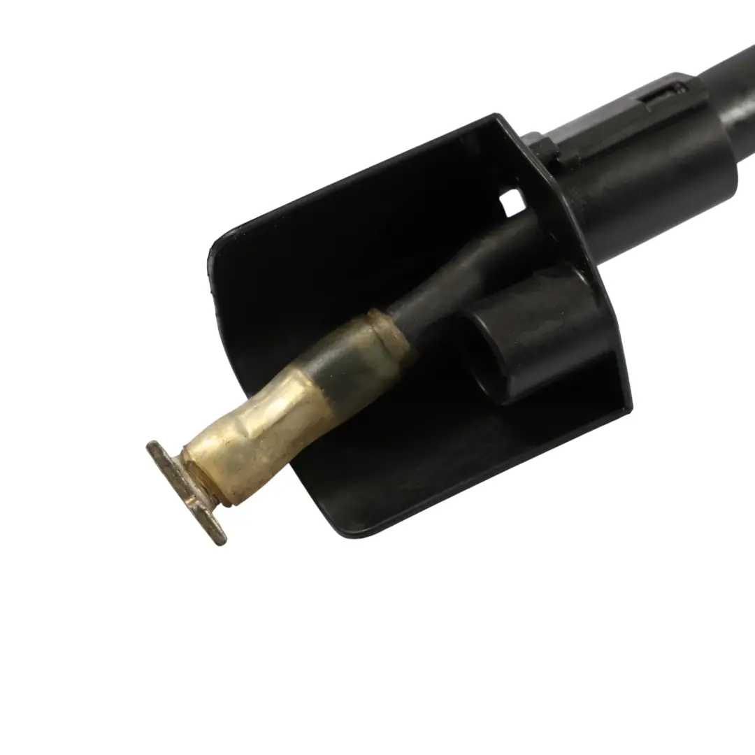 Cavo Di Cablaggio Del Terminale Positivo Batteria per VW Volkswagen Golf 7 con numero di parte 5Q0971371 VW Volkswagen Golf 7 Cavo Di Cablaggio Del Terminale Positivo Batteria - SKU 5Q0971371 - Numero di parte 5Q0971371