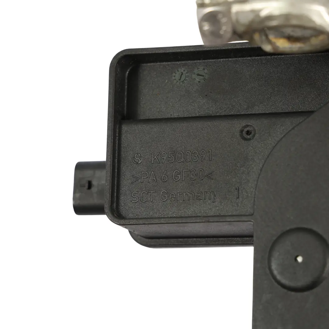 Cavo Di Cablaggio Del Terminale Positivo Batteria per VW Volkswagen Golf 7 con numero di parte 5Q0971371 VW Volkswagen Golf 7 Cavo Di Cablaggio Del Terminale Positivo Batteria - SKU 5Q0971371 - Numero di parte 5Q0971371