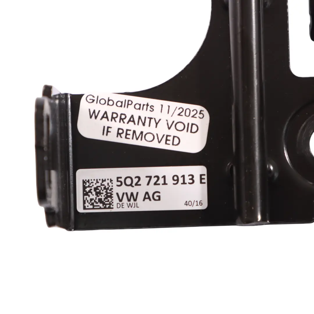 Steering Column Bracket Holder Support to Skoda Octavia 5E Audi A3 8V with Part number 5Q2721913E Skoda Octavia 5E Audi A3 8V Steering Column Bracket Holder Support - SKU RHD-5Q2721913E - Part number 5Q2721913E