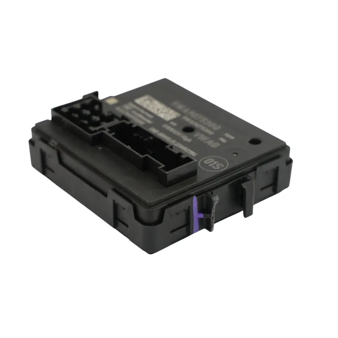 8Y Modulo Centralina Gateway ECU GW2020 High per Audi A3 RS3 con numero di parte 5WA907530Q Audi A3 RS3 8Y Modulo Centralina Gateway ECU GW2020 High - SKU 5WA907530Q - Numero di parte 5WA907530Q