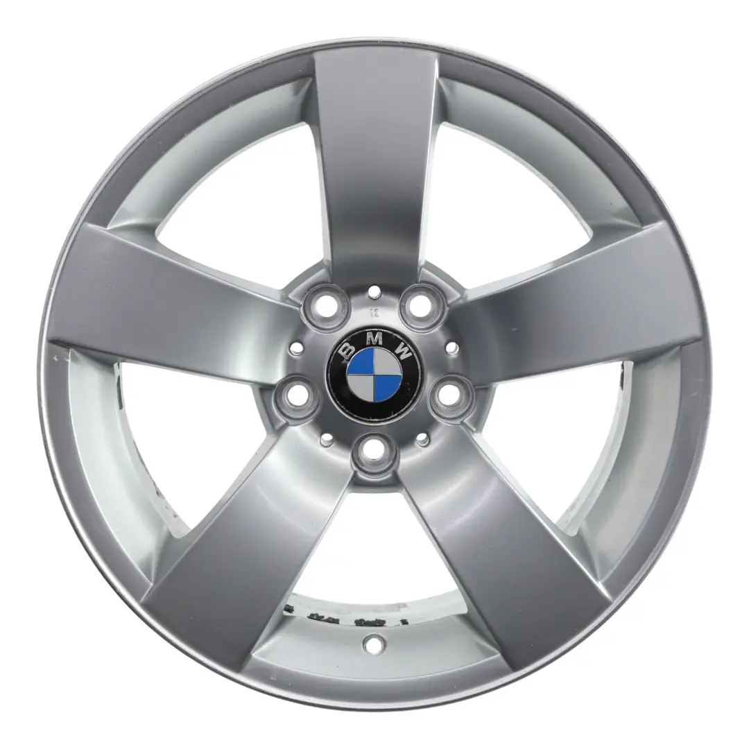 Jante Alliage Argentée 17" Rayons Étoile 122 8J ET:20 pour BMW E60 E61 à propos du numéro de pièce 6760615 BMW E60 E61 Jante Alliage Argentée 17" Rayons Étoile 122 8J ET:20 - SKU 6760615-1 - Numéro de pièce 6760615