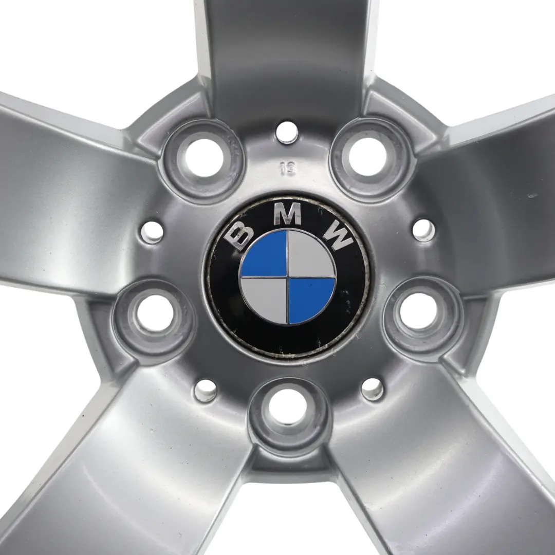 BMW E60 E61 Jante Alliage Argentée 17" Rayons Étoile 122 8J ET:20 - SKU 6760615-1 - Numéro de pièce 6760615