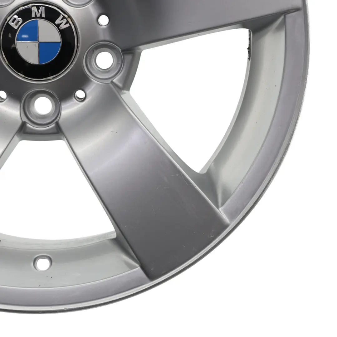 Cerchio In Lega BMW E60 E61 Da 17" Con Raggi A Stella - 122 ET:20 8J per con numero di parte 6760615 Cerchio In Lega BMW E60 E61 Da 17" Con Raggi A Stella - 122 ET:20 8J - SKU 6760615-3 - Numero di parte 6760615
