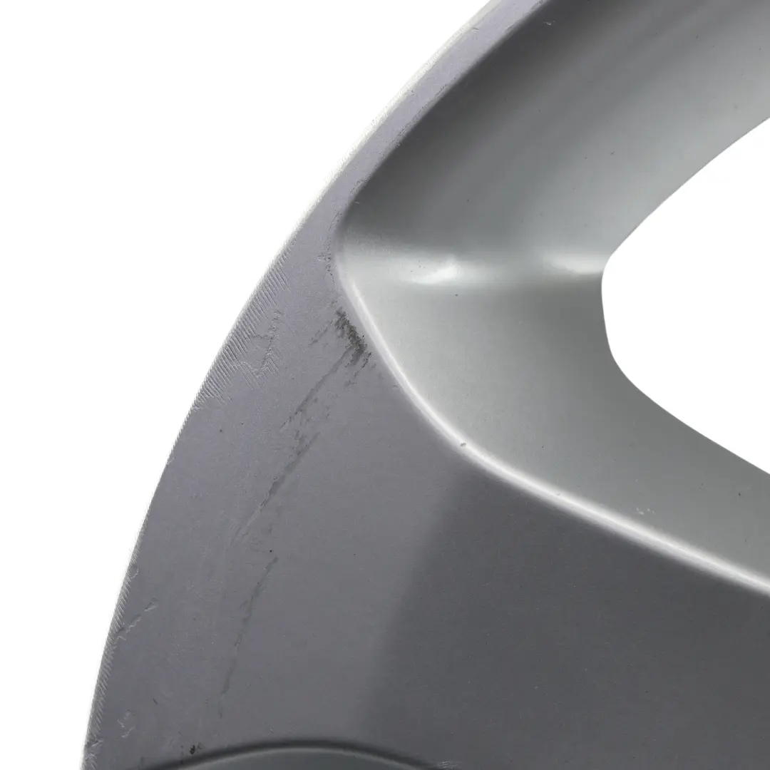 Srebrna Felga Aluminiowa 19" 9J ET:48 do BMW X5 E53 o numerze 6761931 BMW X5 E53 Srebrna Felga Aluminiowa 19" 9J ET:48 - SKU 6761931-1 - Numer Części 6761931