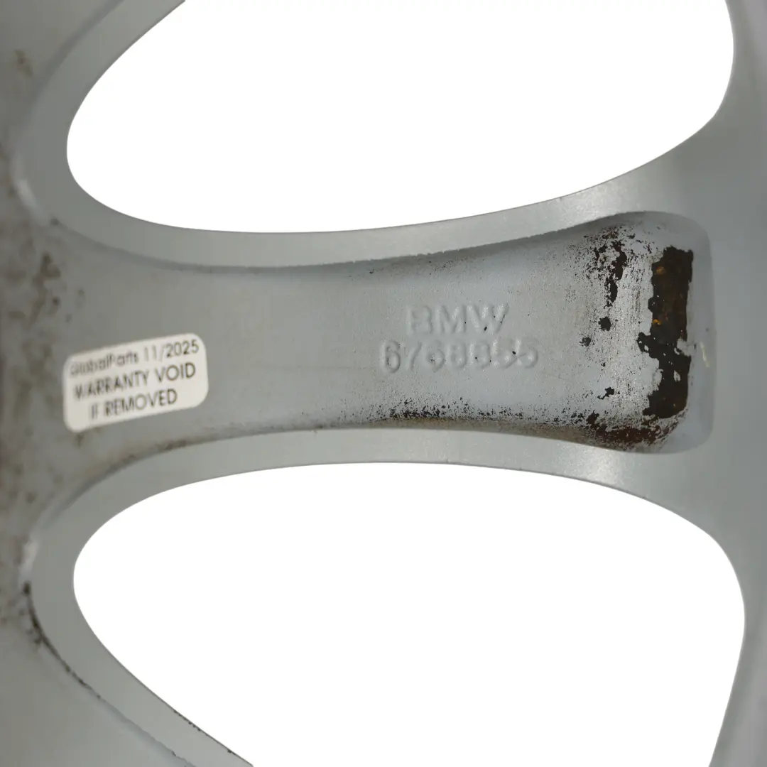 Felga Aluminiowa Tylna V-Spoke 188 17" 8,5J ET:37 do BMW E90 E91 E92 o numerze 6768855 BMW E90 E91 E92 Felga Aluminiowa Tylna V-Spoke 188 17" 8,5J ET:37 - SKU 6768855-1 - Numer Części 6768855