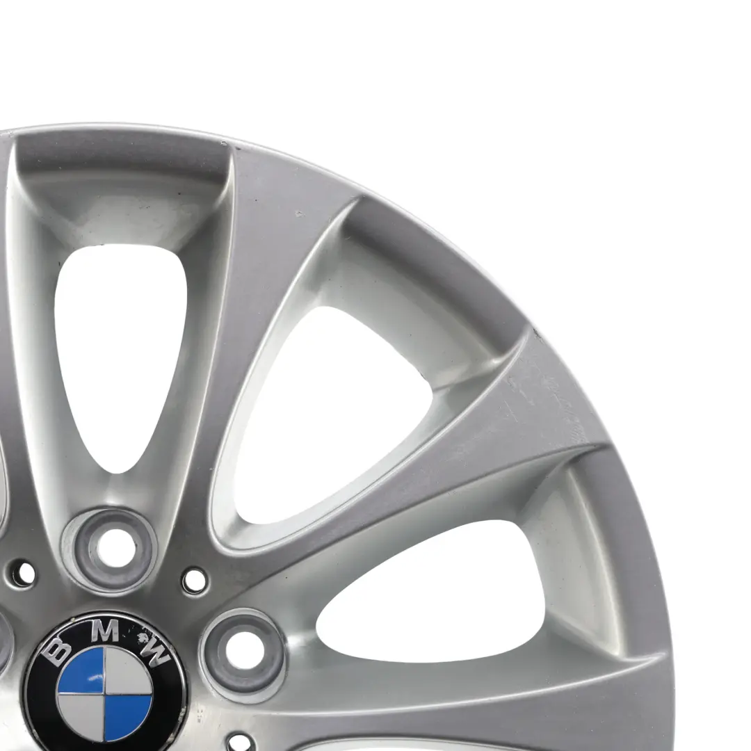 AlluMini Cerchione Lega Posteriore Raggi V 188 8,5J 17" ET:37 per BMW E90 E91 E92 con numero di parte 6768855 BMW E90 E91 E92 AlluMini Cerchione Lega Posteriore Raggi V 188 8,5J 17" ET:37 - SKU 6768855-2 - Numero di parte 6768855