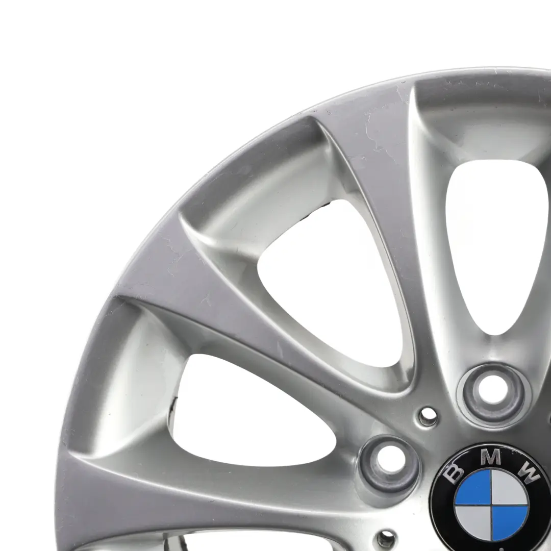 Cerchio in lega posteriore 17" 8,5J V-Spoke 188 per BMW E90 E91 E92 E93 con numero di parte 6768855 BMW E90 E91 E92 E93 Cerchio in lega posteriore 17" 8,5J V-Spoke 188 - SKU 6768855-5 - Numero di parte 6768855
