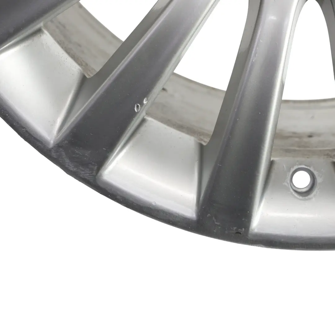 Silber Leicht Metall Felge 19" 8,5J ET:25 Multispoke 235 für BMW F01 F07 GT mit Teilenummer 6775404 BMW F01 F07 GT Silber Leicht Metall Felge 19" 8,5J ET:25 Multispoke 235 - SKU 6775404-1 - Teilenummer 6775404