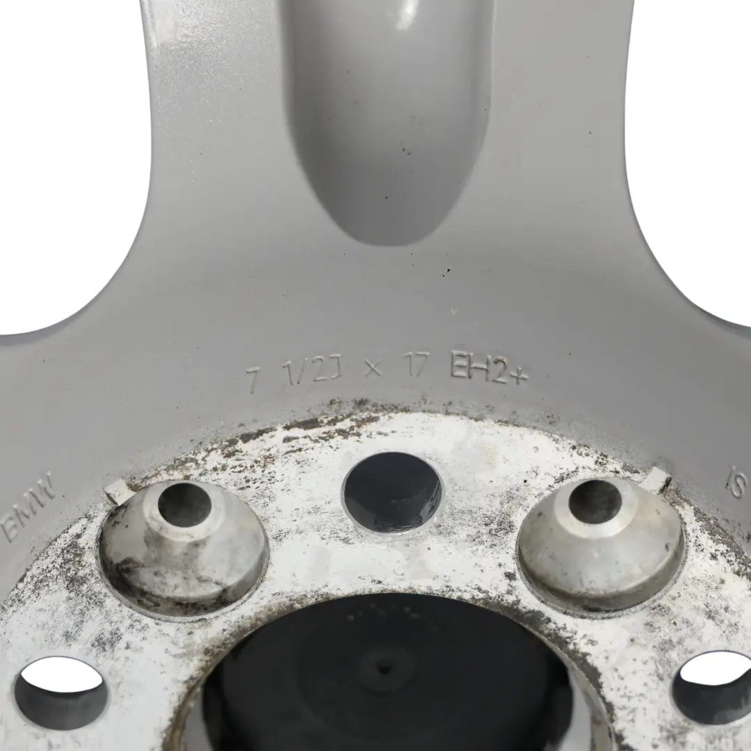 Alloy Rim 17" 7,5J ET:20 Styling 243 to BMW E60 E61 Silver Wheel with Part number 6777346 BMW E60 E61 Silver Wheel Alloy Rim 17" 7,5J ET:20 Styling 243 - SKU 6777346-1 - Part number 6777346