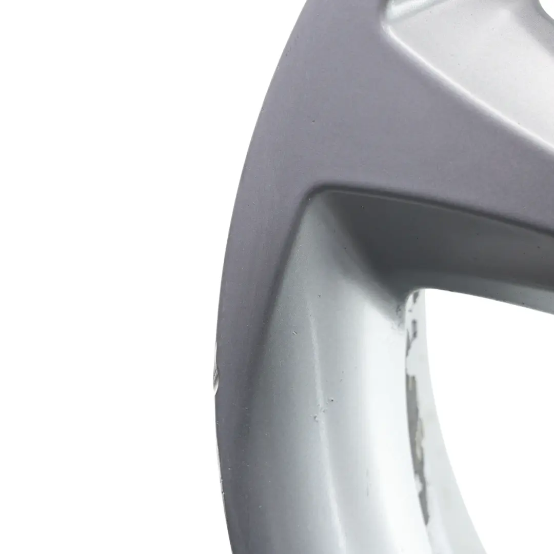 Silberne Leicht Metall Felge 17" ET:47 7J für BMW E81 E82 E87 mit Teilenummer 6778219 BMW E81 E82 E87 Silberne Leicht Metall Felge 17" ET:47 7J - SKU 6778219-7 - Teilenummer 6778219