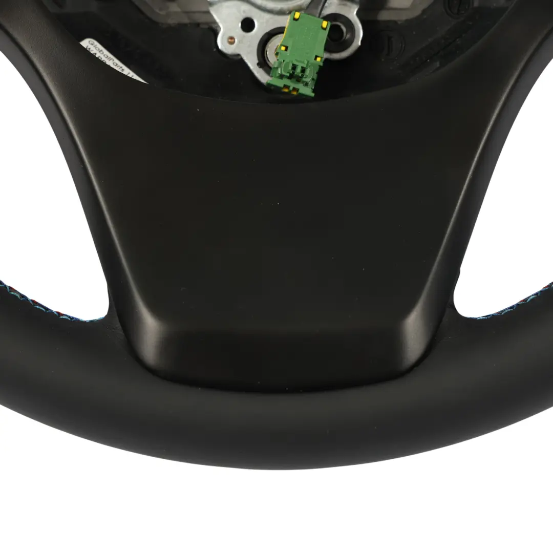 Volant BMW X3 E83 X5 E53 NEUF Cuir Noir Sport M-Tricoloured pour à propos du numéro de pièce 6778404 Volant BMW X3 E83 X5 E53 NEUF Cuir Noir Sport M-Tricoloured - SKU 6778404-3 - Numéro de pièce 6778404
