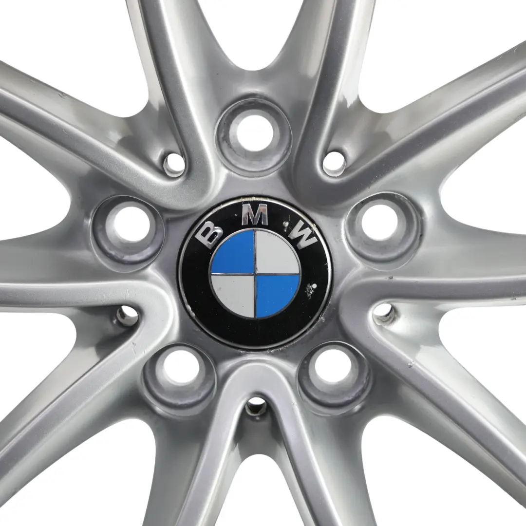 Llanta BMW X3 F25 X4 F26 Silver Alloy 17" V Spoke 304 7,5J ET:32 para con número de pieza 6787575 Llanta BMW X3 F25 X4 F26 Silver Alloy 17" V Spoke 304 7,5J ET:32 - SKU 6787575-1 - Número de pieza 6787575