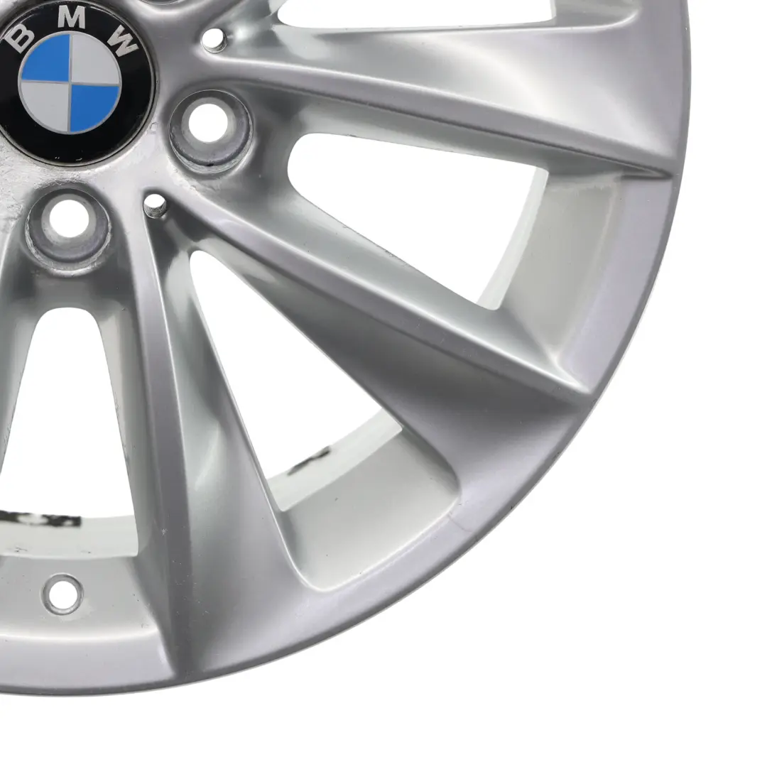 Silberne Leichtmetallfelge 18" 8J ET:43 V Speiche 307 für BMW F25 F26 mit Teilenummer 6787578 BMW F25 F26 Silberne Leichtmetallfelge 18" 8J ET:43 V Speiche 307 - SKU 6787578-1 - Teilenummer 6787578