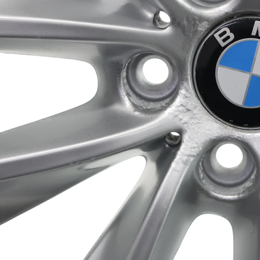 Cerchio in lega argento 18" 8J ET:43 V Spoke 307 per BMW F25 F26 con numero di parte 6787578 BMW F25 F26 Cerchio in lega argento 18" 8J ET:43 V Spoke 307 - SKU 6787578-1 - Numero di parte 6787578