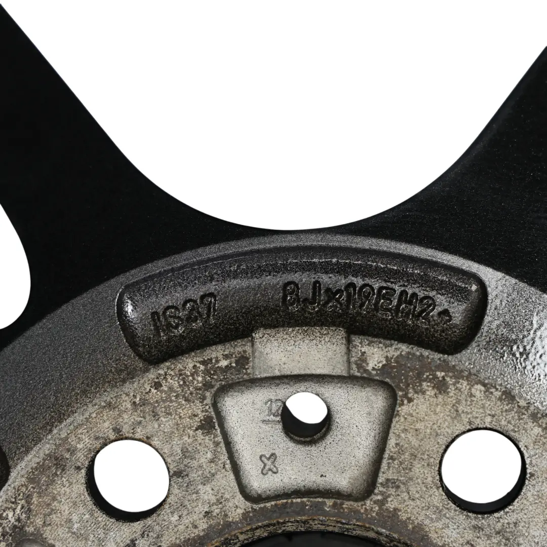 Jante alliage roues avant grises 19" M Double 313 8J ET:37 pour BMW E90 E92 à propos du numéro de pièce 6787647 BMW E90 E92 Jante alliage roues avant grises 19" M Double 313 8J ET:37 - SKU 6787647-6 - Numéro de pièce 6787647