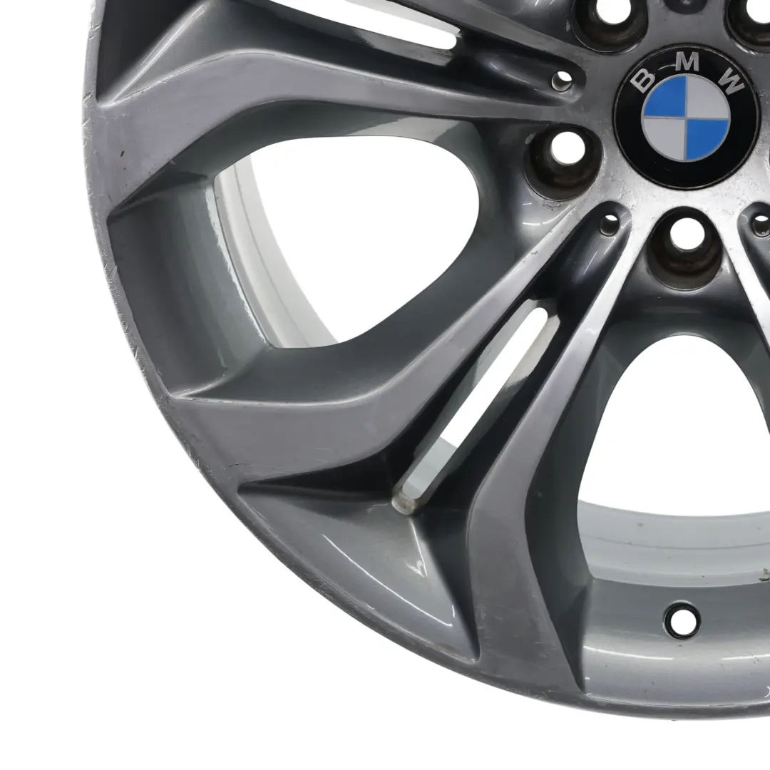 Cerchio Lega Anteriore Grigio 20" 10J ET:40 Raggi 336 per BMW X5 E70 X6 E71 con numero di parte 6788010 BMW X5 E70 X6 E71 Cerchio Lega Anteriore Grigio 20" 10J ET:40 Raggi 336 - SKU 6788010-4 - Numero di parte 6788010