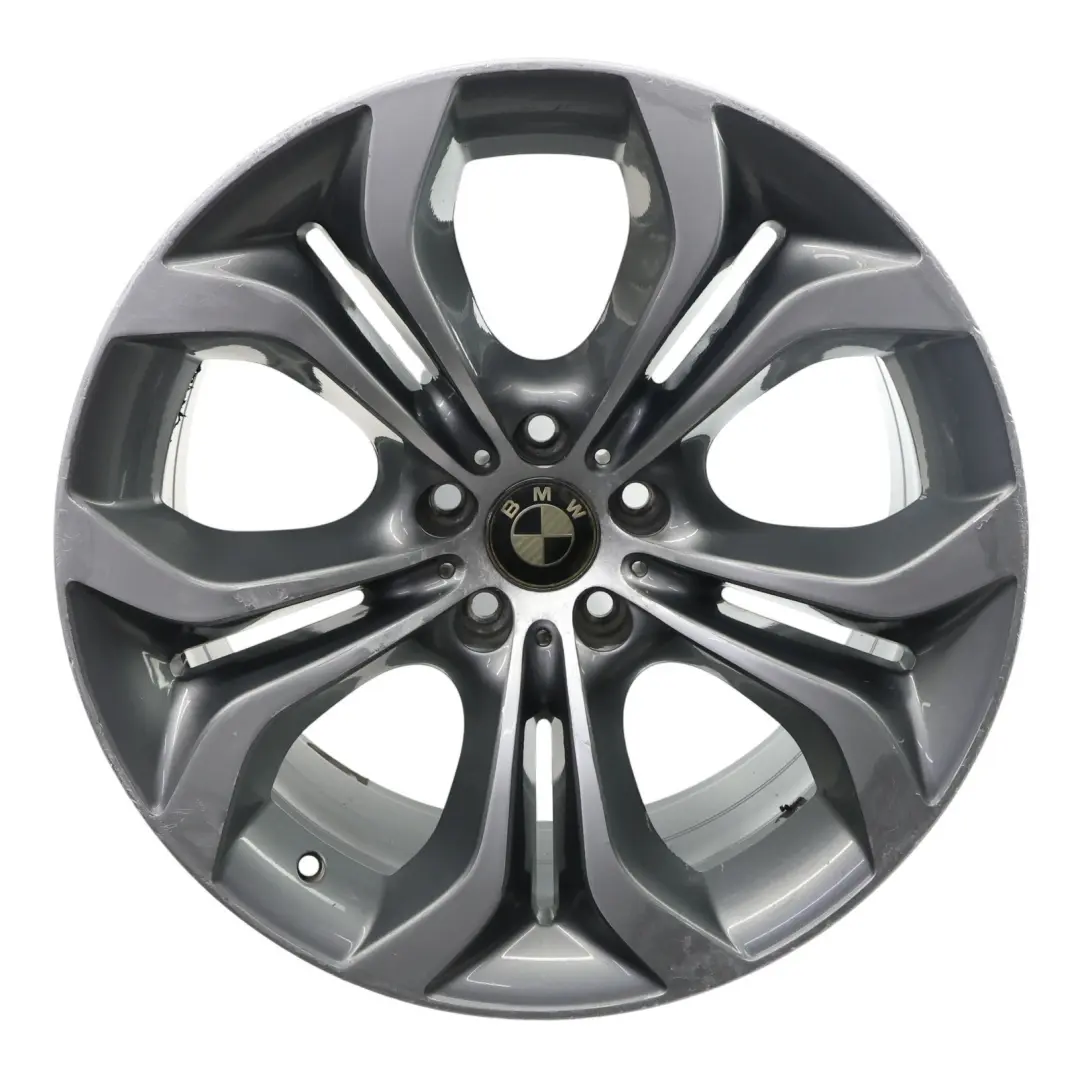 Cerchio Posteriore In Lega Grigio 20" 11J ET:37 Y Raggi 336 per BMW X5 E70 con numero di parte 6788011 BMW X5 E70 Cerchio Posteriore In Lega Grigio 20" 11J ET:37 Y Raggi 336 - SKU 6788011-4 - Numero di parte 6788011