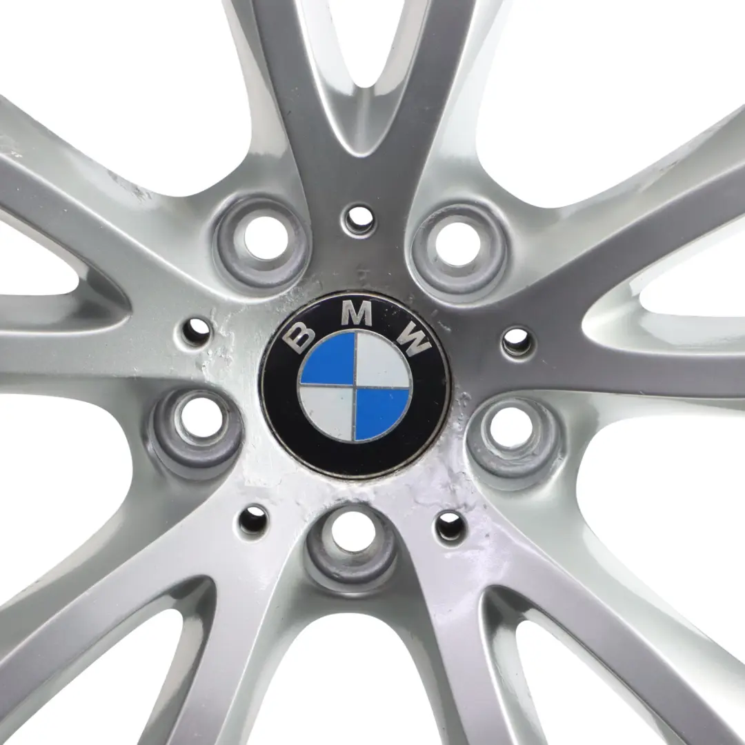 Llanta Aleación Delantera 19" 8,5J ET:33 V-Spoke 366 para BMW F10 F11 F12 con número de pieza 6794690 BMW F10 F11 F12 Llanta Aleación Delantera 19" 8,5J ET:33 V-Spoke 366 - SKU 6794690-3 - Número de pieza 6794690