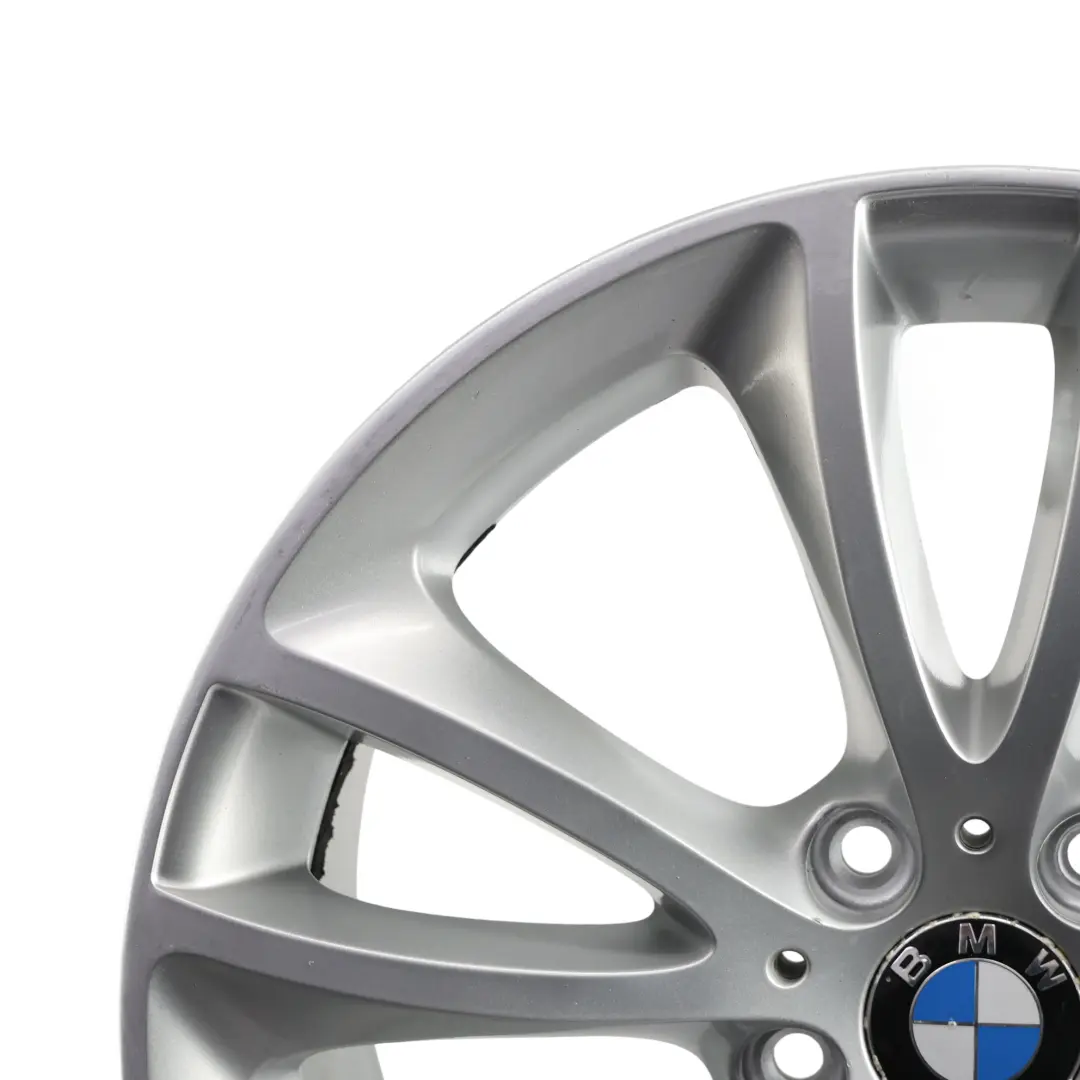 Llanta De Aleación Trasera 19" 9J ET:33 V-Spoke 366 para BMW F10 F11 F12 con número de pieza 6794691 BMW F10 F11 F12 Llanta De Aleación Trasera 19" 9J ET:33 V-Spoke 366 - SKU 6794691-4 - Número de pieza 6794691