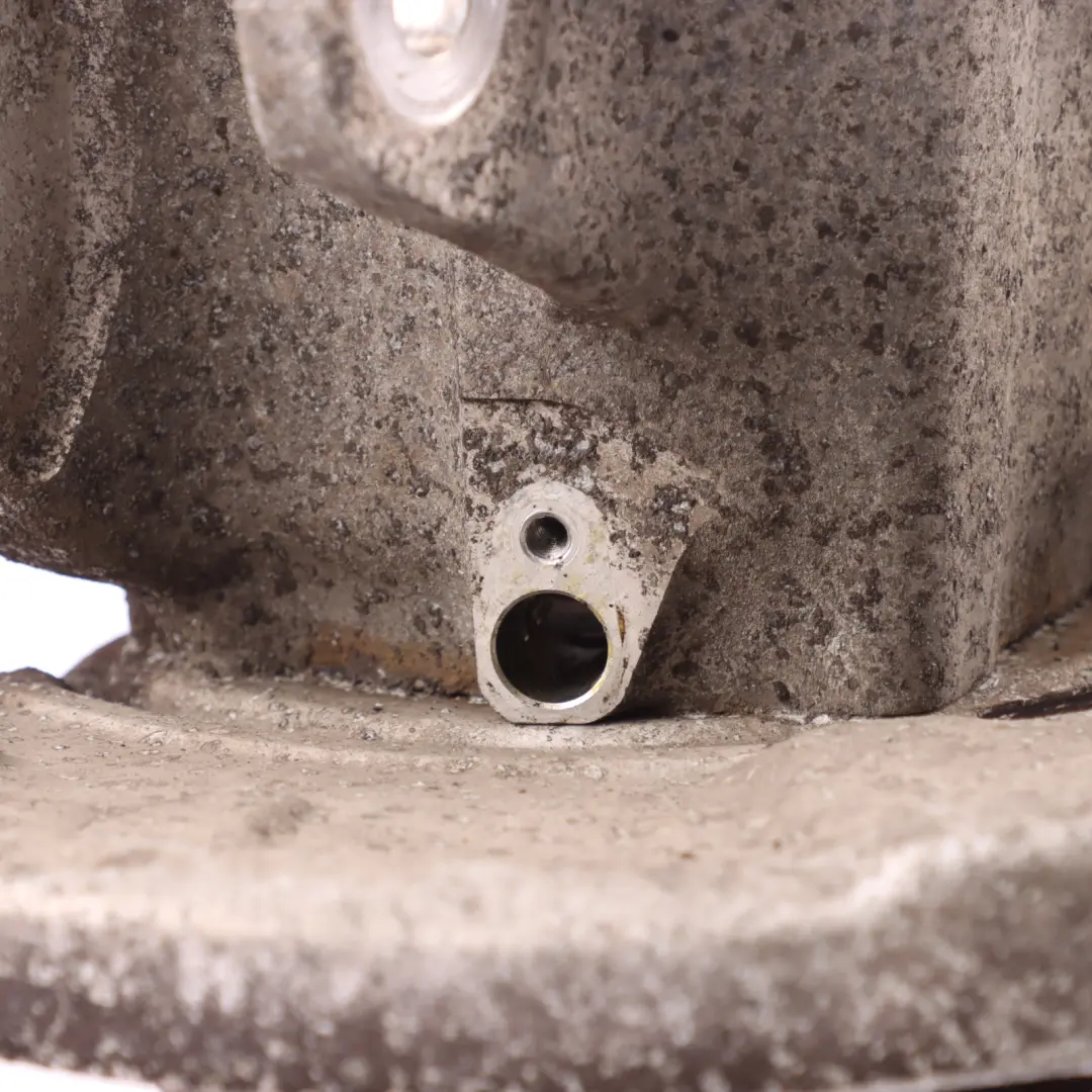 Axle Wheel Carrier Bearing Hub Suspension Right O/S to BMW F12 F13 Rear with Part number 6796146 BMW F12 F13 Rear Axle Wheel Carrier Bearing Hub Suspension Right O/S - SKU 6796146-1 - Part number 6796146