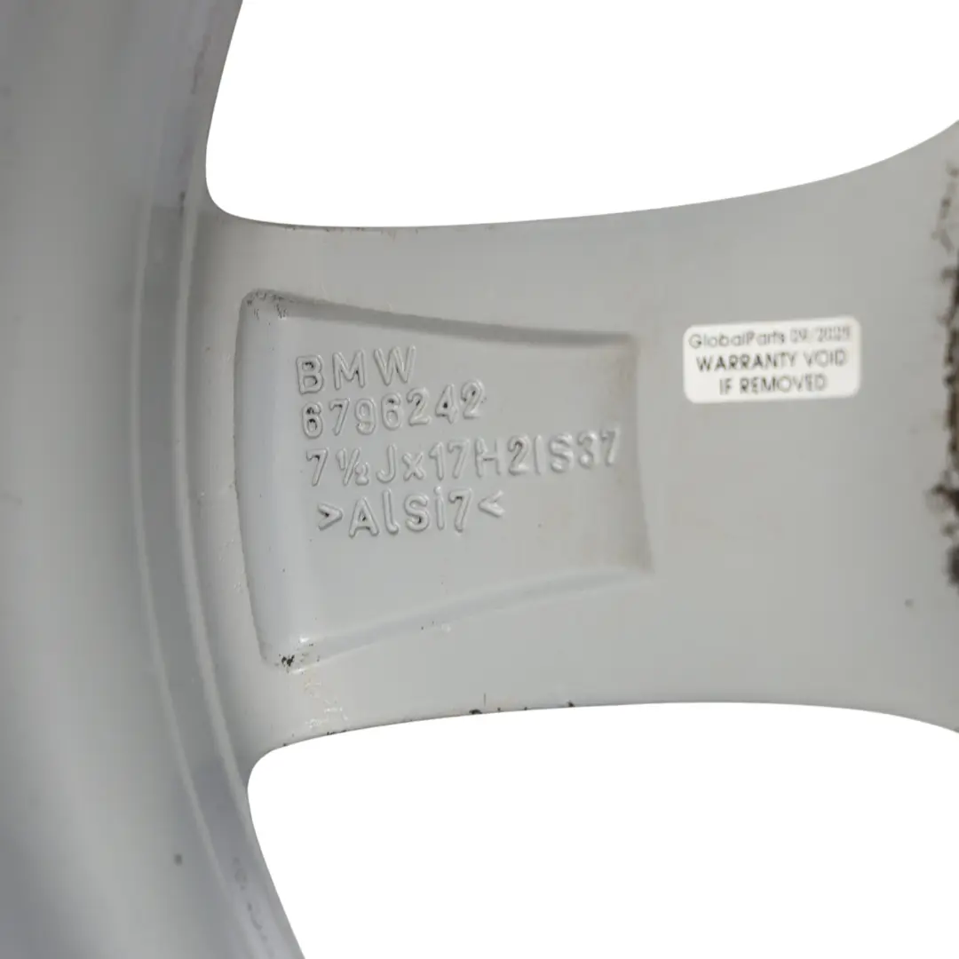 Cerchio In Lega BMW F30 F31 F32 F33 17" Raggi A Stella 393 ET:37 7,5J per con numero di parte 6796242 Cerchio In Lega BMW F30 F31 F32 F33 17" Raggi A Stella 393 ET:37 7,5J - SKU 6796242-1 - Numero di parte 6796242