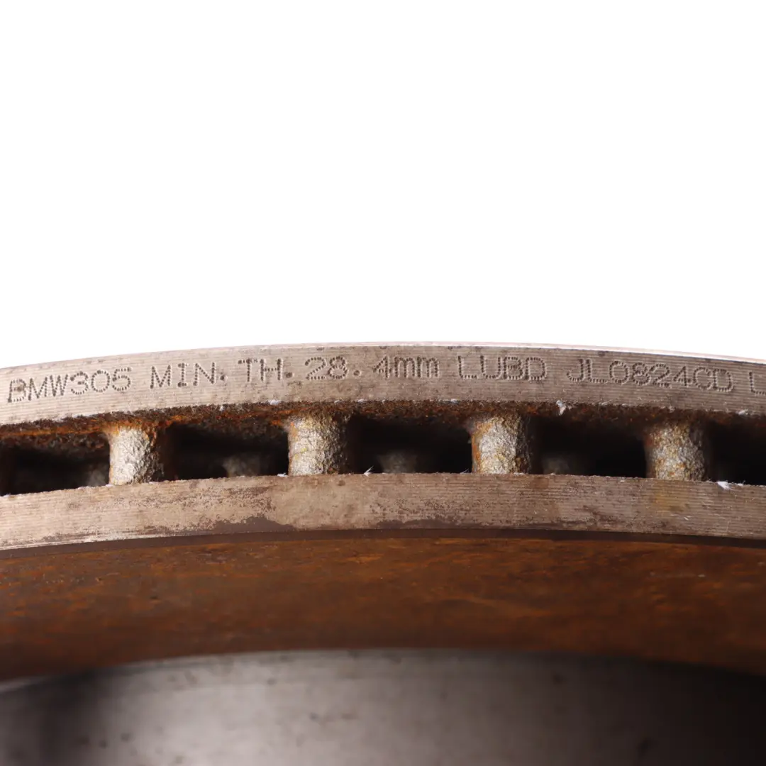 Front Axle Brake Disc 370x30 Left Right N/O/S Set to BMW F30 F31 F32 LCI with Part number 6797606 BMW F30 F31 F32 LCI Front Axle Brake Disc 370x30 Left Right N/O/S Set - SKU 6797606 - Part number 6797606