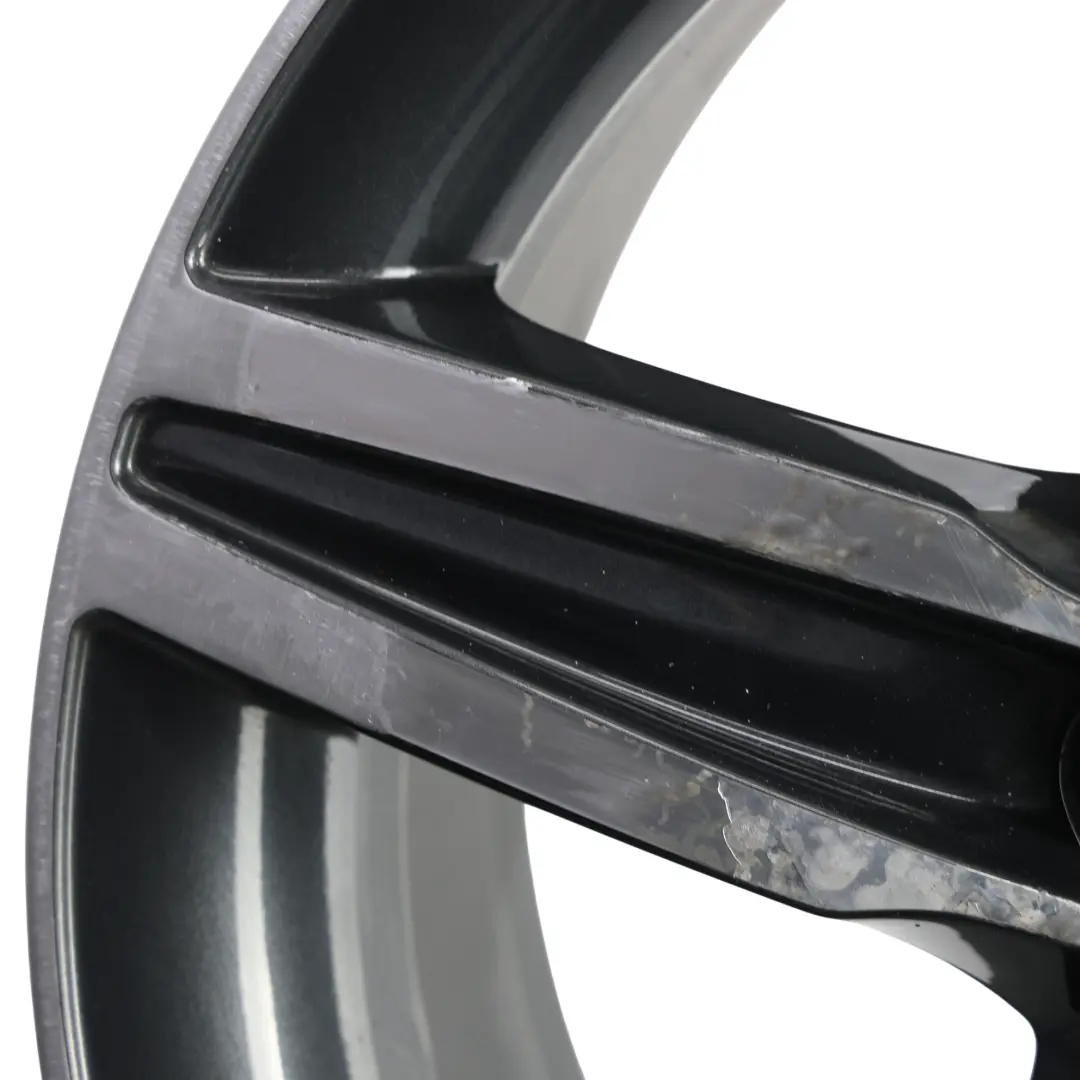 Cerchio in Lega Nero 17" a Raggi Stellati 379 7,5J ET:43 per BMW F20 F21 F22 con numero di parte 6850151 BMW F20 F21 F22 Cerchio in Lega Nero 17" a Raggi Stellati 379 7,5J ET:43 - SKU 6850151-1 - Numero di parte 6850151