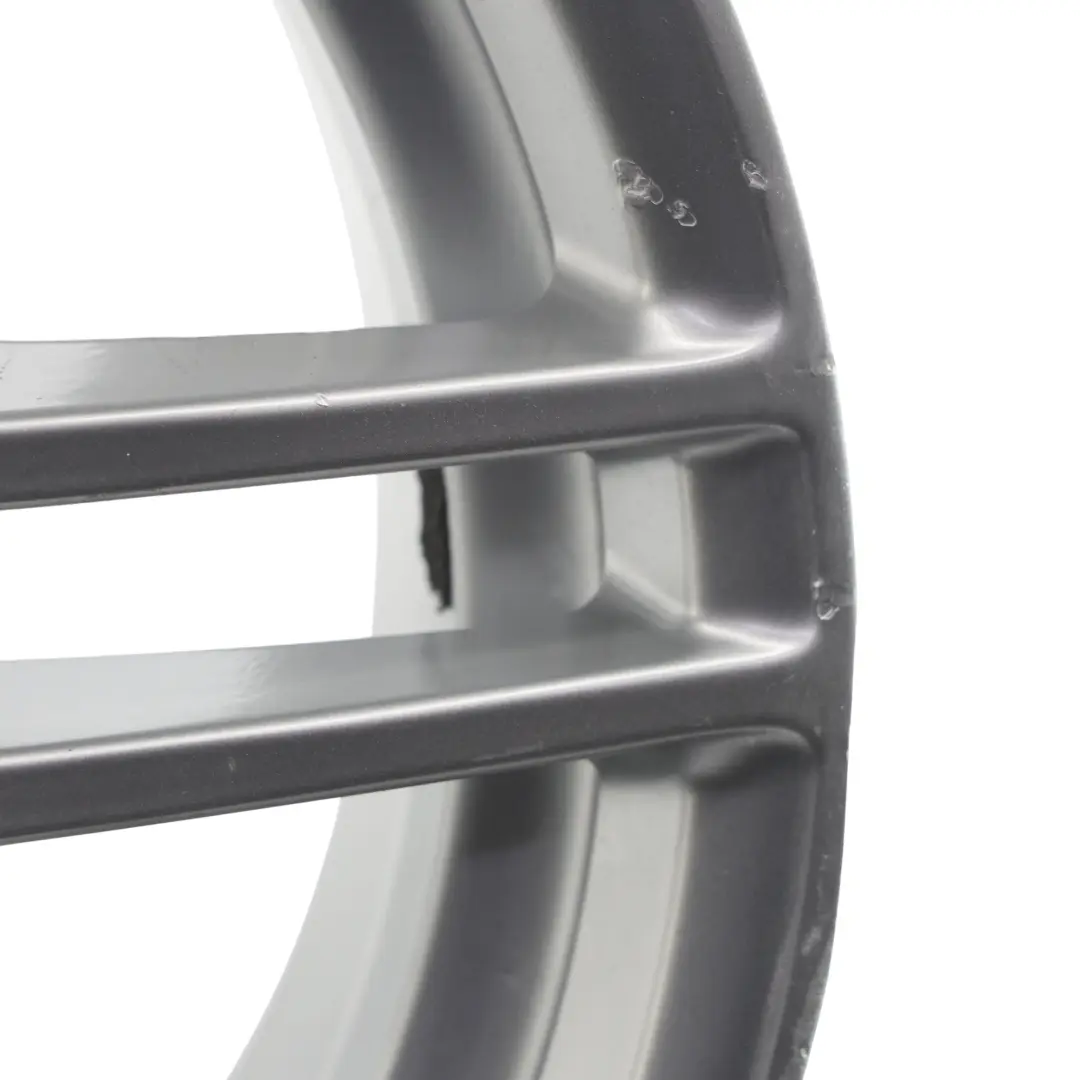 Cerchio anteriore lega M Performance Doppio raggio 313M 18" 7,5J ET:49 per BMW E87 con numero di parte 6856666 BMW E87 Cerchio anteriore lega M Performance Doppio raggio 313M 18" 7,5J ET:49 - SKU 6856666-1 - Numero di parte 6856666