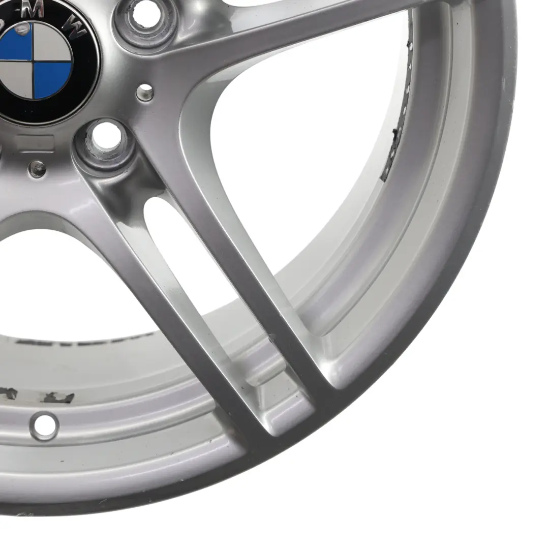 Llanta Aleación Trasera M Performance Doble Radio 313M 18" 8,5J ET:52 para BMW E87 con número de pieza 6856667 BMW E87 Llanta Aleación Trasera M Performance Doble Radio 313M 18" 8,5J ET:52 - SKU 6856667-5 - Número de pieza 6856667