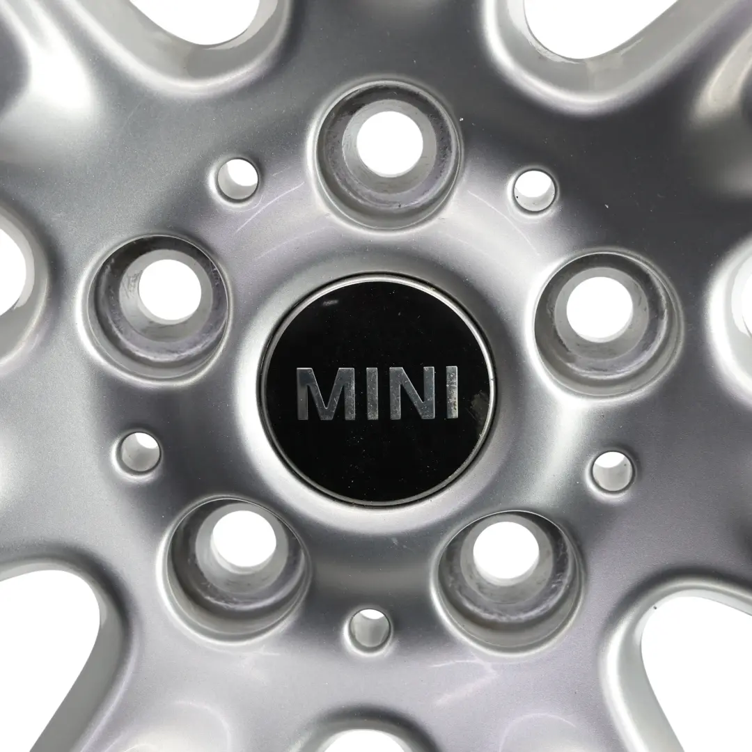 Jante Alliage 17" Impression Rayon 530 7,5J ET:52 pour Mini Countryman F60 à propos du numéro de pièce 6868276 Mini Countryman F60 Jante Alliage 17" Impression Rayon 530 7,5J ET:52 - SKU 6868276-1 - Numéro de pièce 6868276