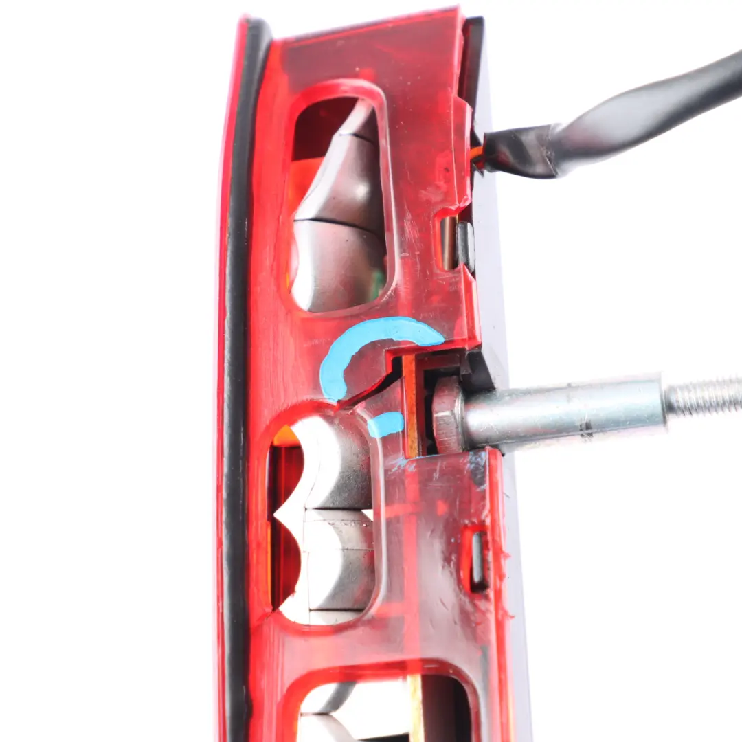 BMW Z4 E85 Tercera luz de freno Luz de freno Rojo - SKU 6917378-1 - Número de pieza 6917378