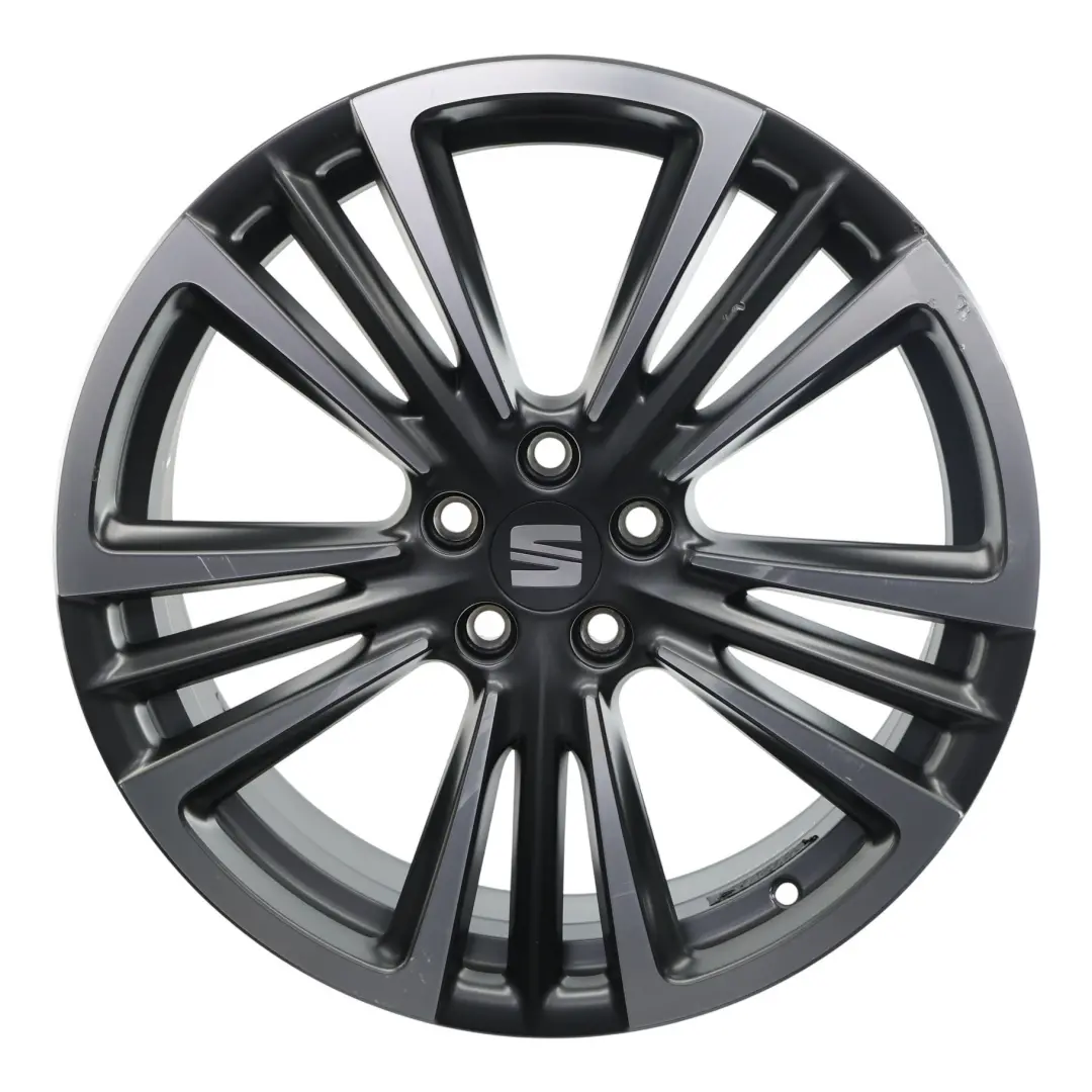 Cerchio In Lega Grigio Diamante 18" 7J ET:51 per Seat Ibiza FR V KJ1 con numero di parte 6F0601025T Seat Ibiza FR V KJ1 Cerchio In Lega Grigio Diamante 18" 7J ET:51 - SKU 6F0601025T-1 - Numero di parte 6F0601025T