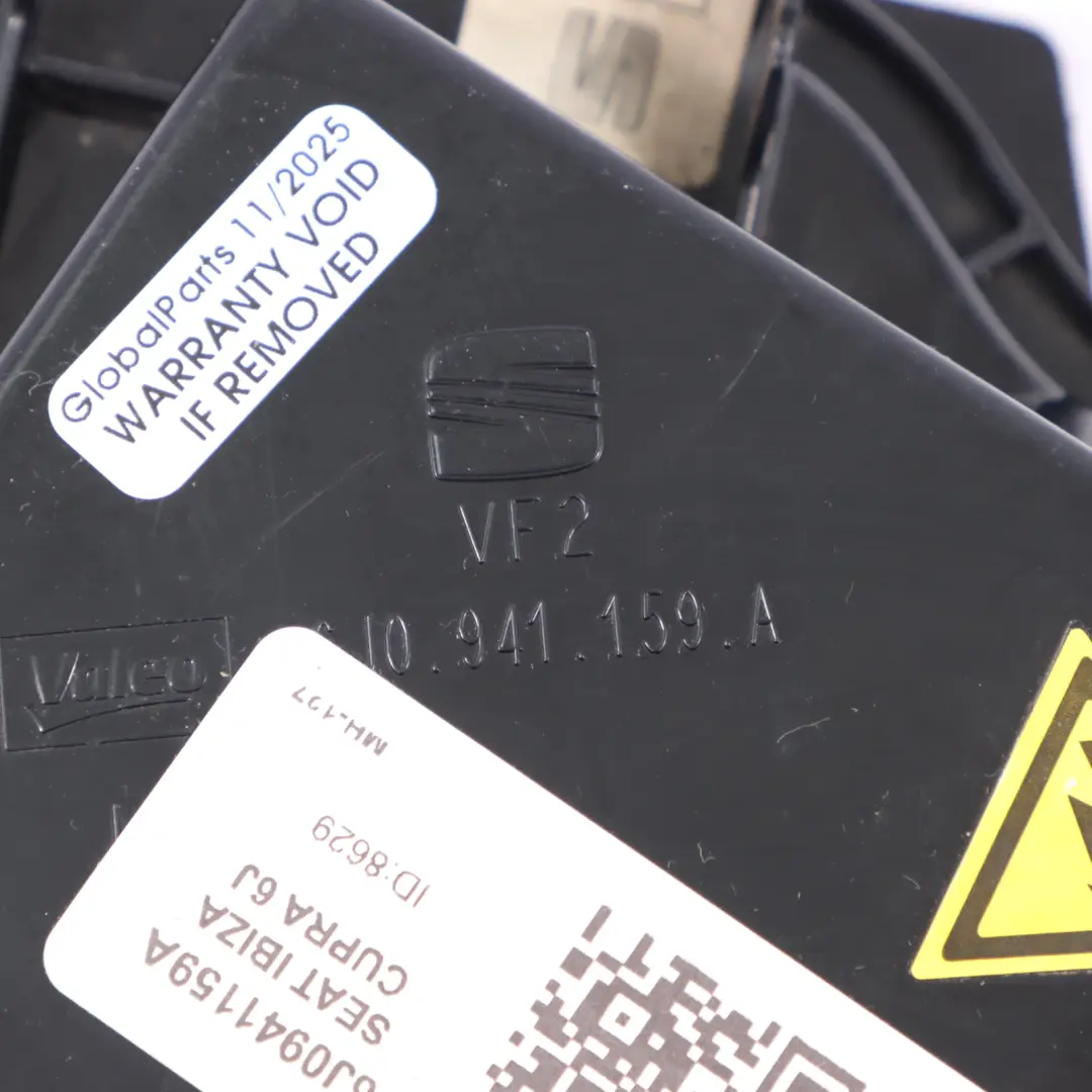 6J Osłona Dekiel Przetwornicy Świateł Lewa do Seat Ibiza Cupra o numerze 6J0941159A Seat Ibiza Cupra 6J Osłona Dekiel Przetwornicy Świateł Lewa - SKU 6J0941159A - Numer Części 6J0941159A