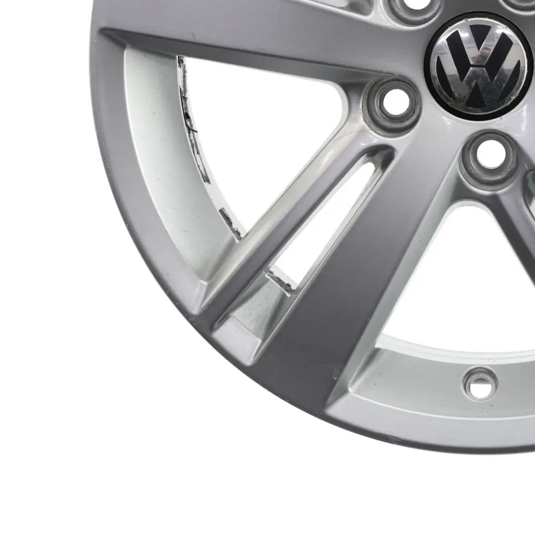Cerchio In Lega Argento 15" 6J ET:40 per Volkswagen Polo 6C con numero di parte 6QS601025C Volkswagen Polo 6C Cerchio In Lega Argento 15" 6J ET:40 - SKU 6QS601025C-2 - Numero di parte 6QS601025C