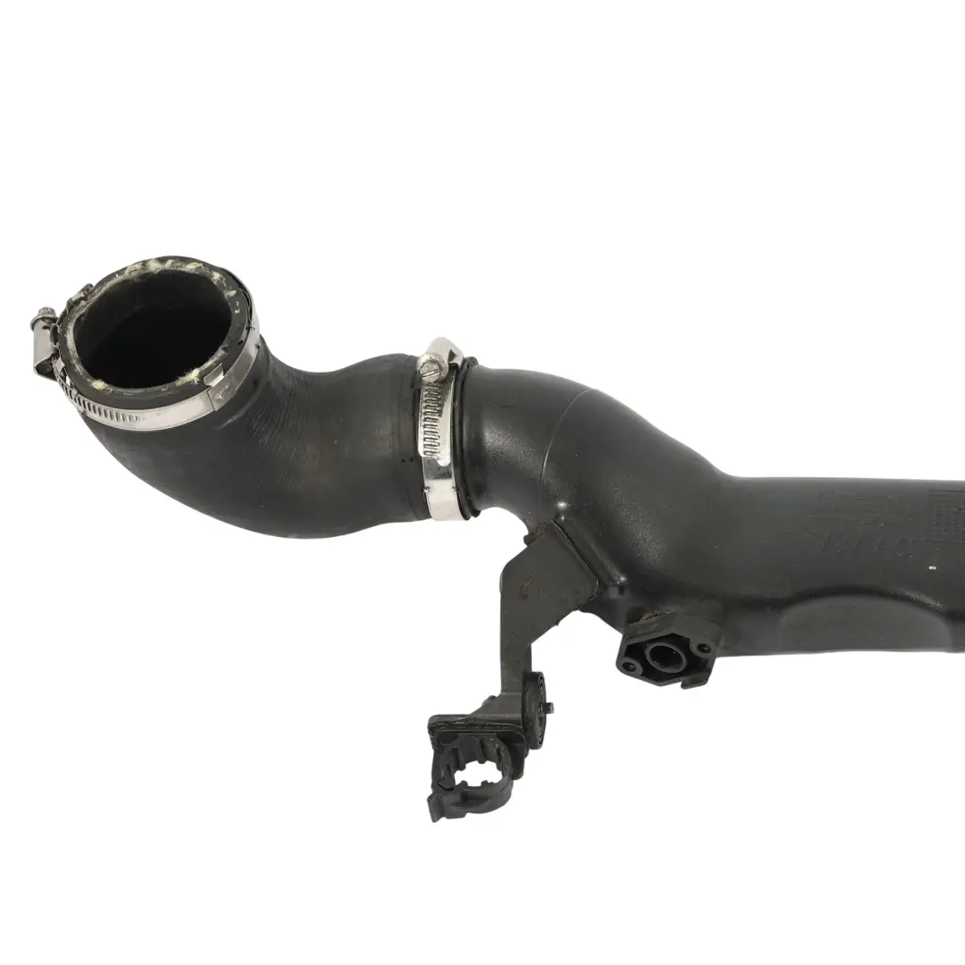 Tubo de admisión de aire de carga del intercooler para Audi A1 8X con número de pieza 6R0145762C Audi A1 8X Tubo de admisión de aire de carga del intercooler - SKU 6R0145762C - Número de pieza 6R0145762C