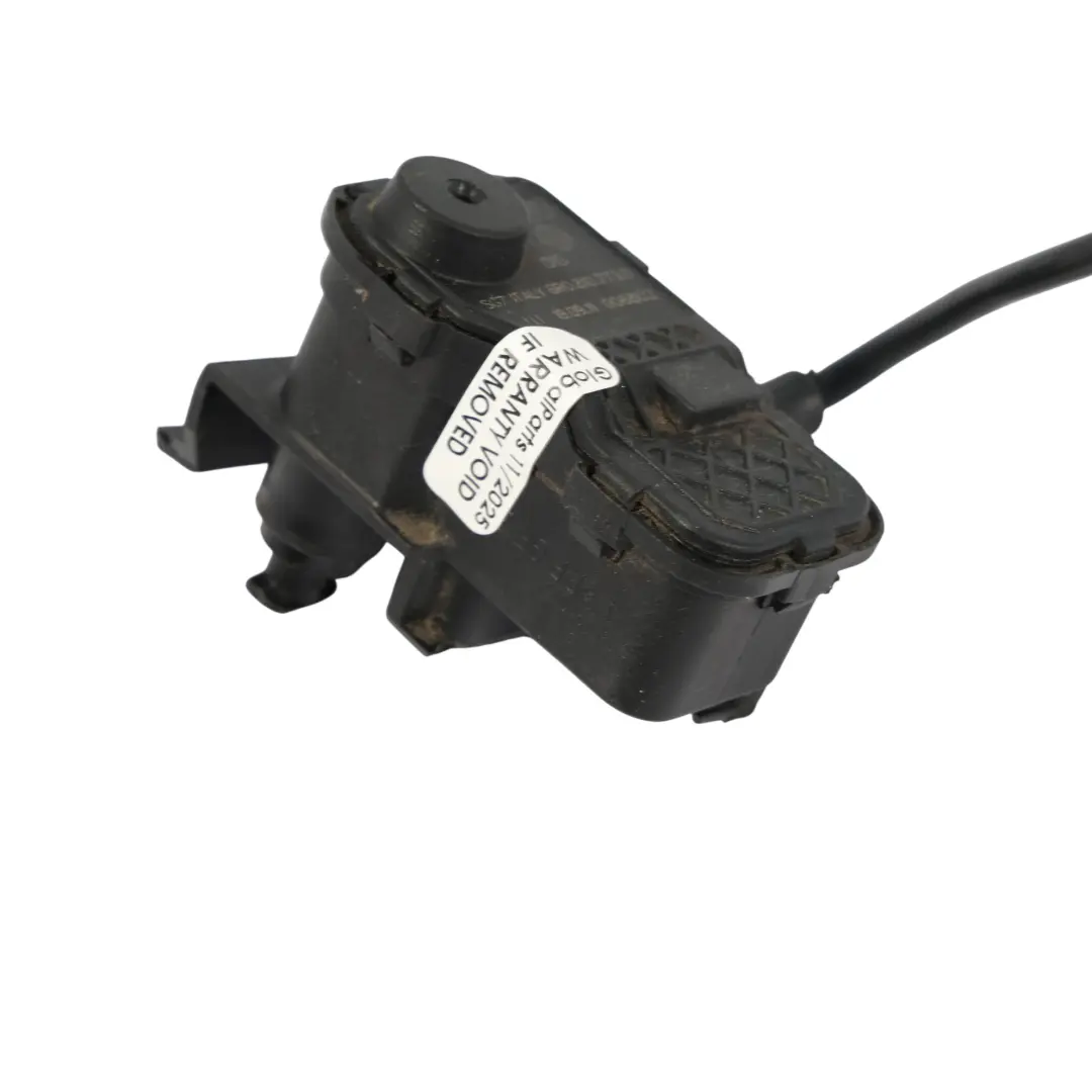 VW Volkswagen Polo 6R 1.2 TSI Fuel Tank Flap Actuator Solenoid Motor 6R0810773B - SKU 6R0810773D - Part number 6R0810773D