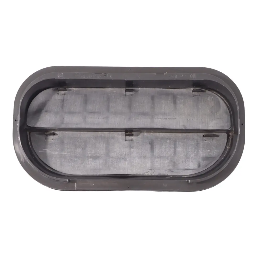 8Y Kratka Wentylacyjna Karoseryjna Przód Lewa Prawa do Audi A3 RS3 o numerze 6R0819465C Audi A3 RS3 8Y Kratka Wentylacyjna Karoseryjna Przód Lewa Prawa - SKU 6R0819465C - Numer Części 6R0819465C